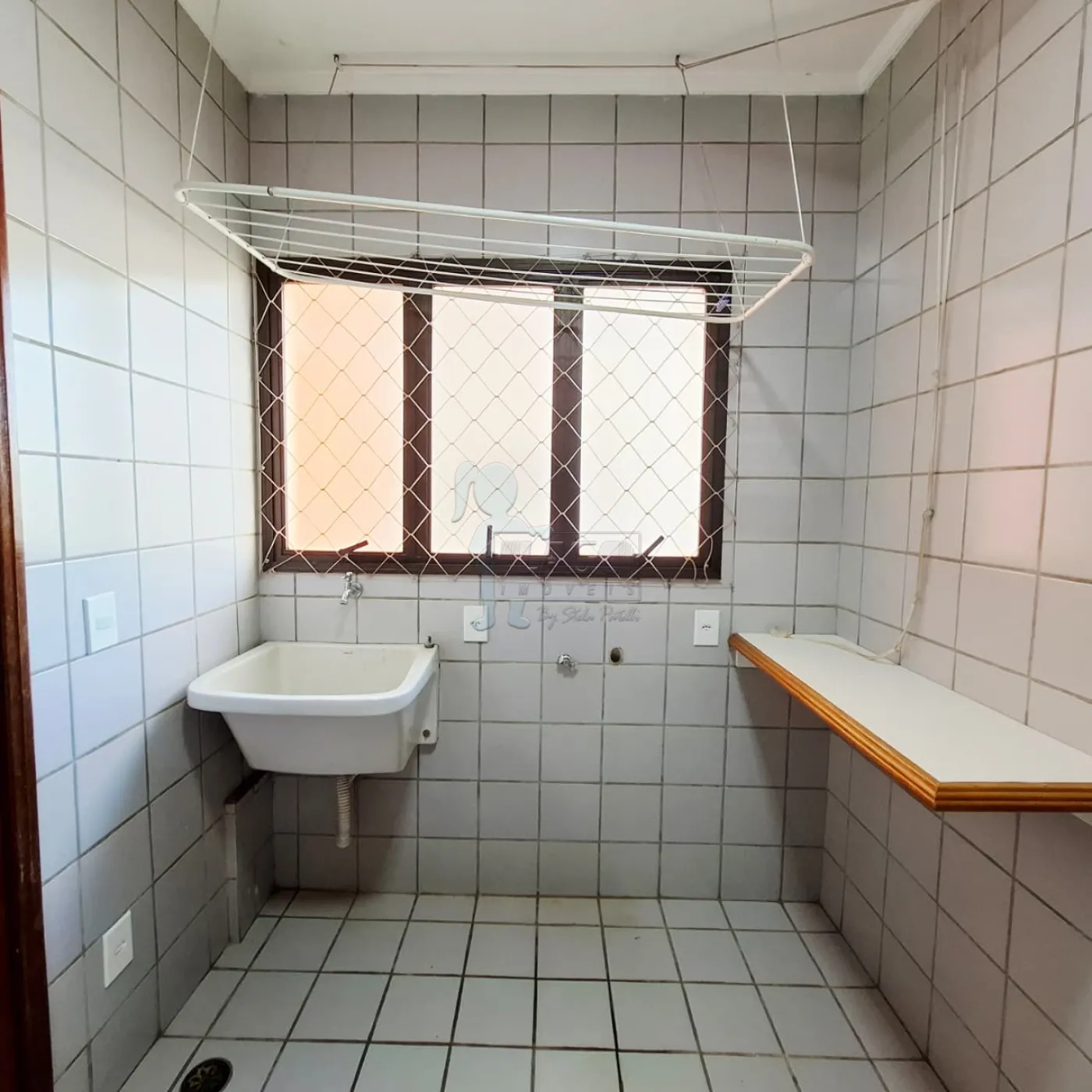 Alugar Apartamento / Padr&atilde;o em Ribeir&atilde;o Preto R$ 1.600,00 - Foto 14