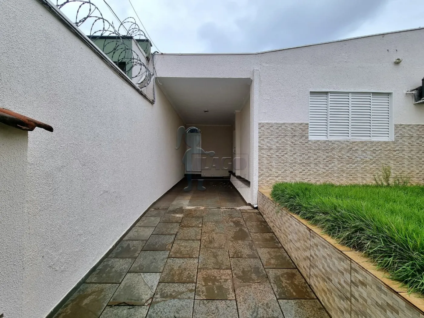 Alugar Casa / Padr&atilde;o em Ribeir&atilde;o Preto R$ 3.100,00 - Foto 5