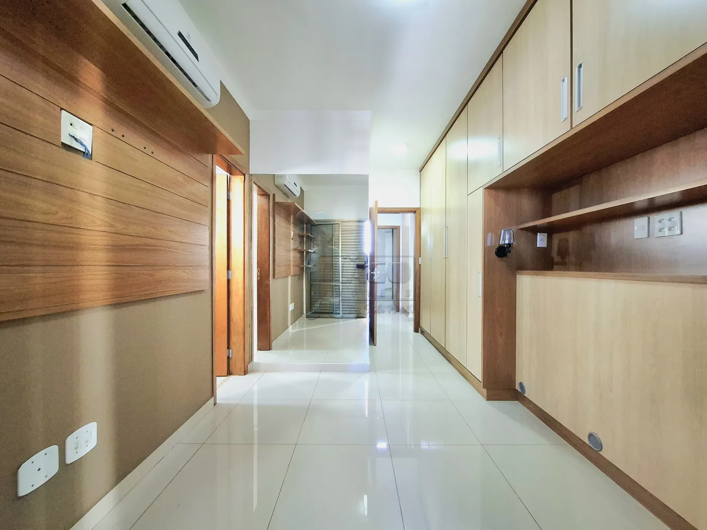 Alugar Apartamento / Padr&atilde;o em Ribeir&atilde;o Preto R$ 4.000,00 - Foto 7