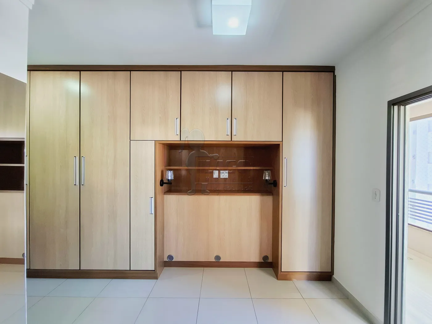 Alugar Apartamento / Padr&atilde;o em Ribeir&atilde;o Preto R$ 4.000,00 - Foto 10