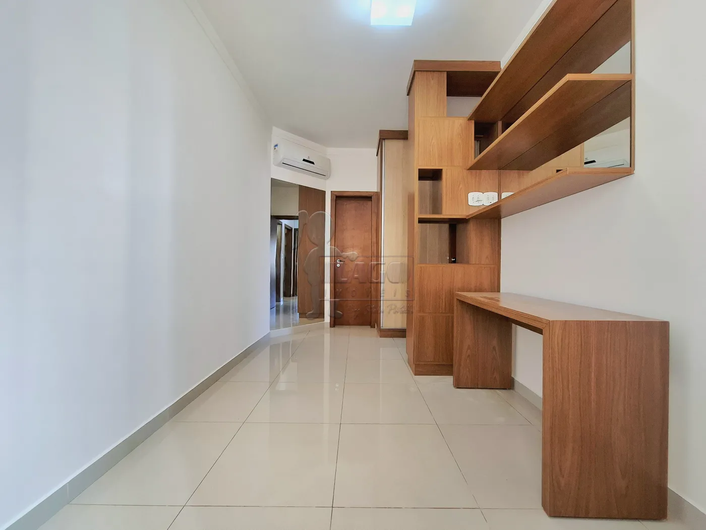 Alugar Apartamento / Padr&atilde;o em Ribeir&atilde;o Preto R$ 4.000,00 - Foto 15