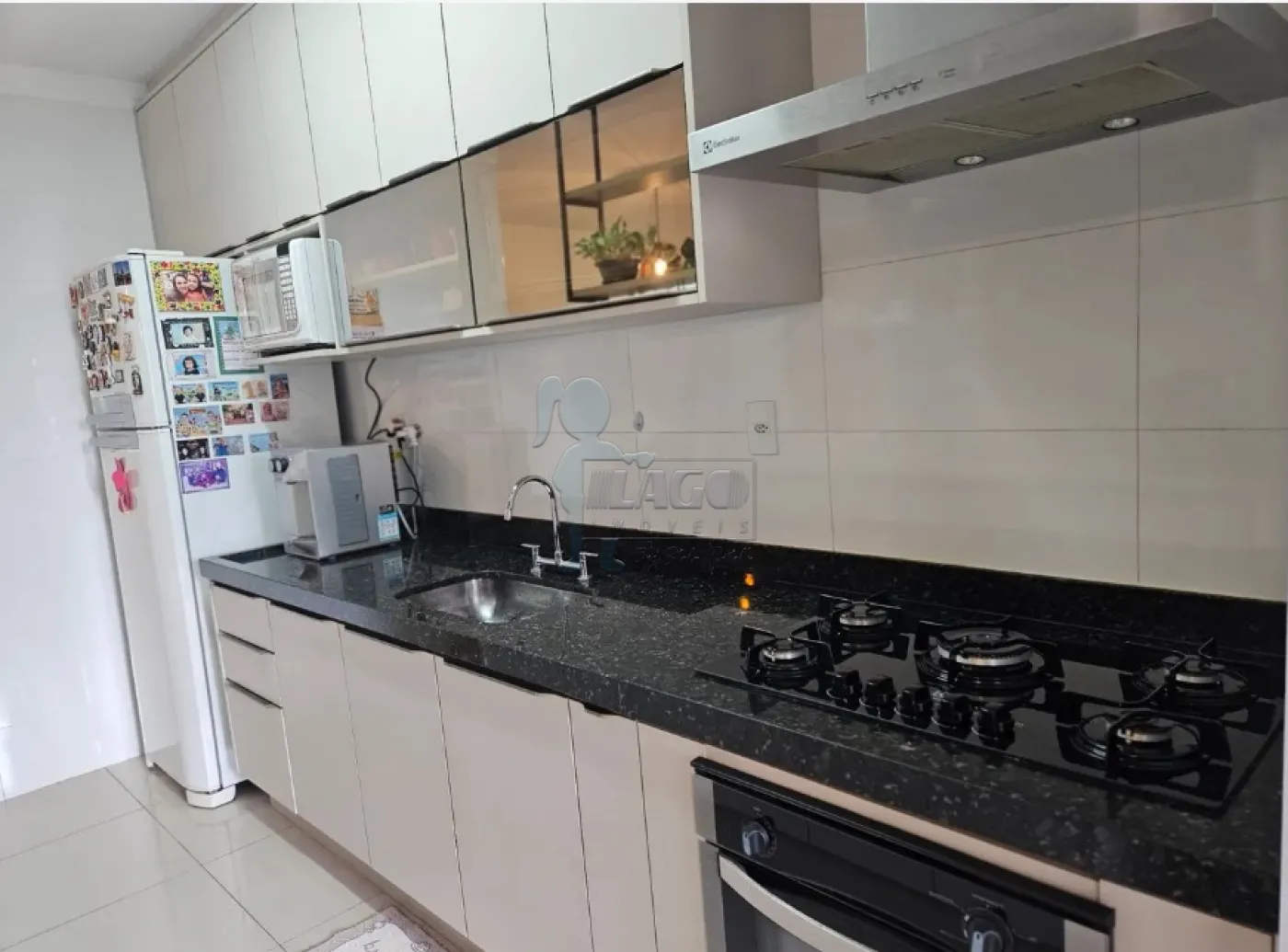 Comprar Apartamento / Padr&atilde;o em Ribeir&atilde;o Preto R$ 650.000,00 - Foto 4