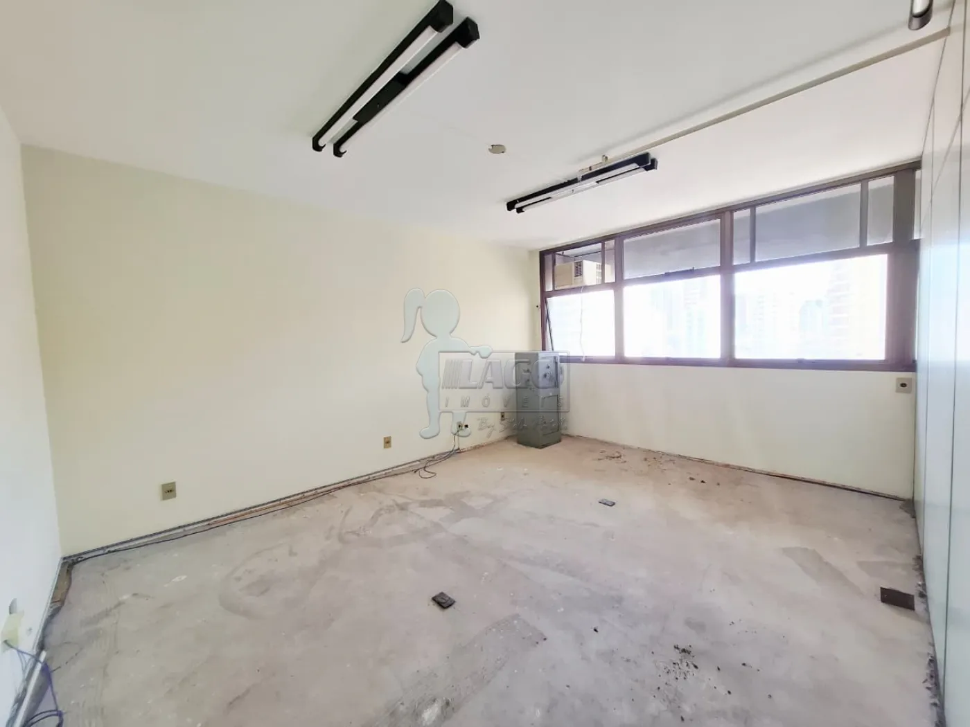 Alugar Comercial condom&iacute;nio / Escrit&oacute;rio - Loja em Ribeir&atilde;o Preto R$ 900,00 - Foto 2