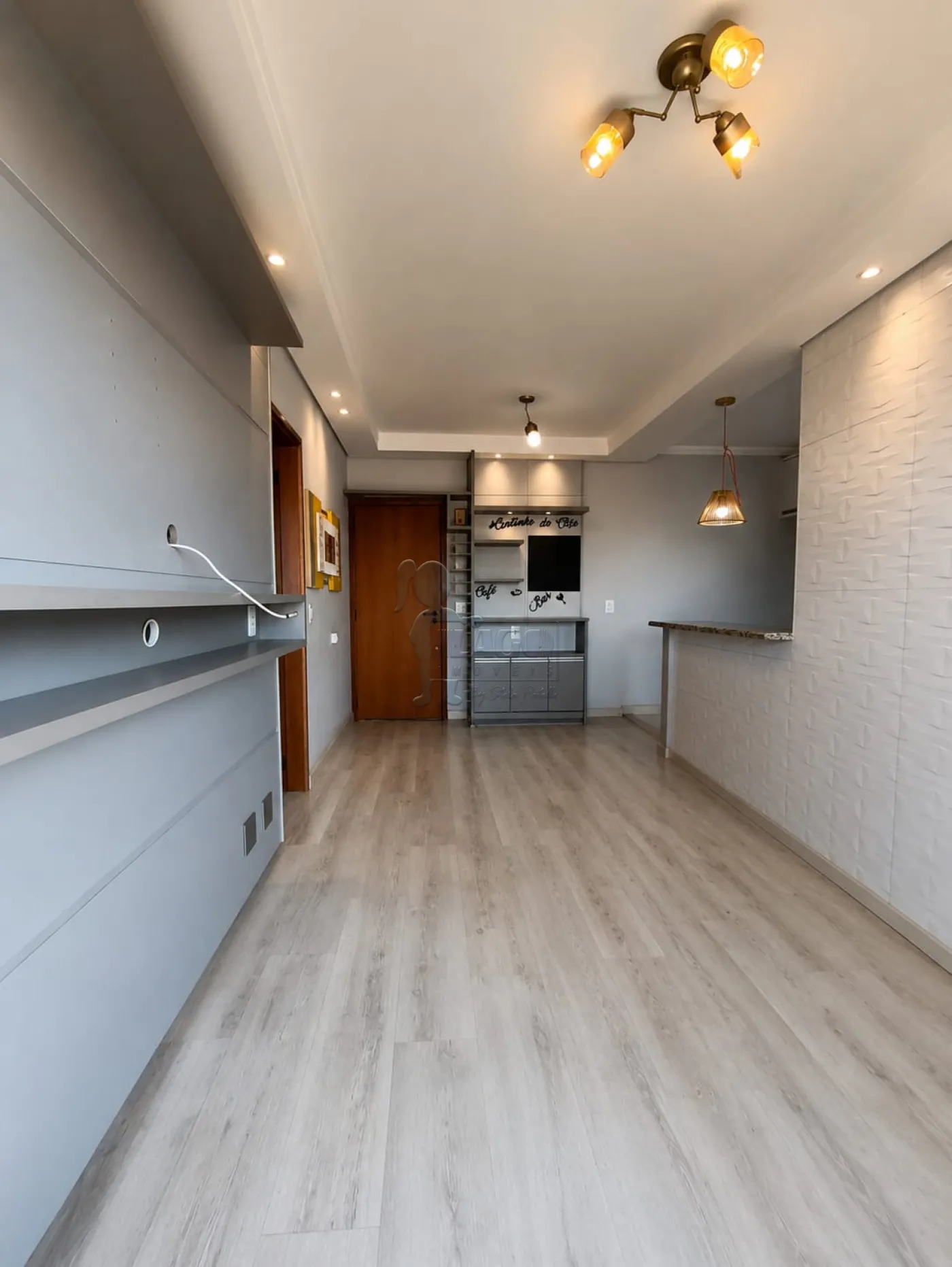 Comprar Apartamento / Padr&atilde;o em Ribeir&atilde;o Preto R$ 258.000,00 - Foto 2