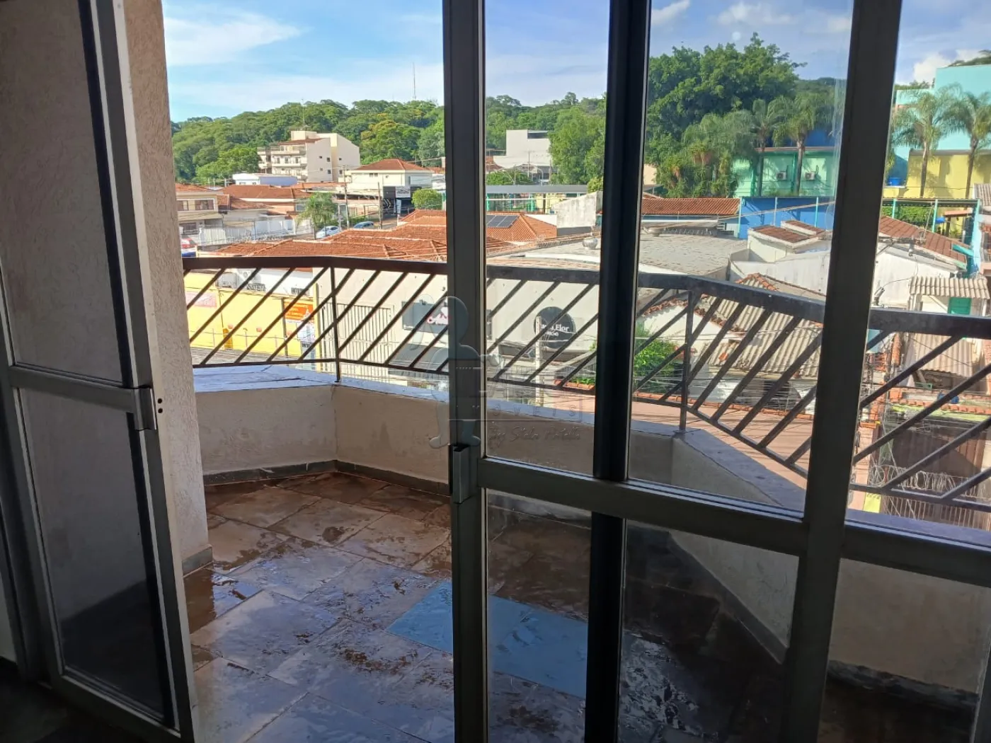 Alugar Apartamento / Padr&atilde;o em Ribeir&atilde;o Preto R$ 1.700,00 - Foto 4