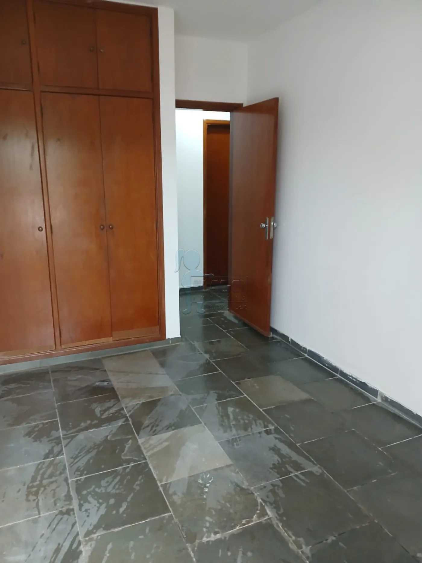 Alugar Apartamento / Padr&atilde;o em Ribeir&atilde;o Preto R$ 1.700,00 - Foto 14