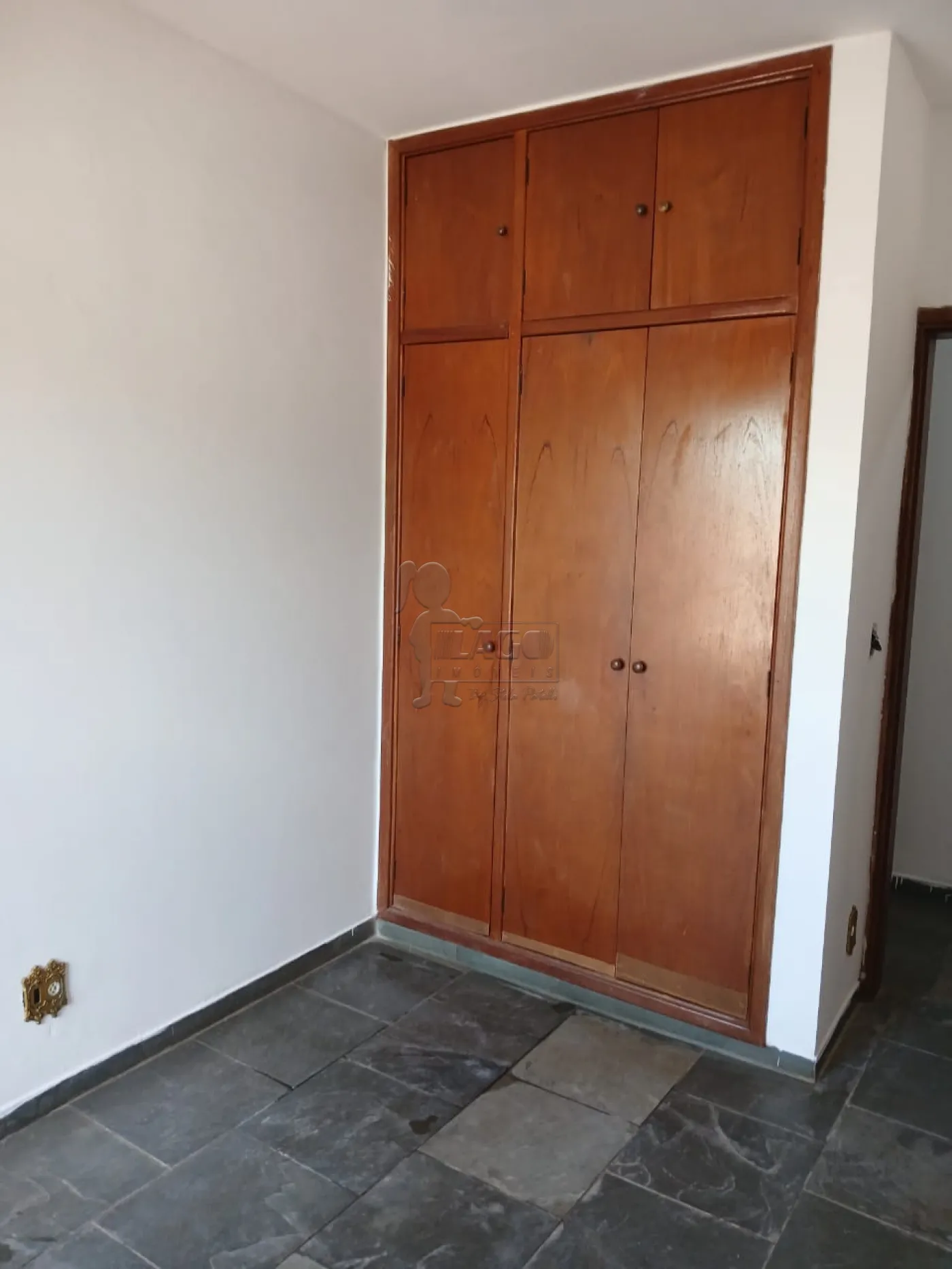 Alugar Apartamento / Padr&atilde;o em Ribeir&atilde;o Preto R$ 1.700,00 - Foto 17