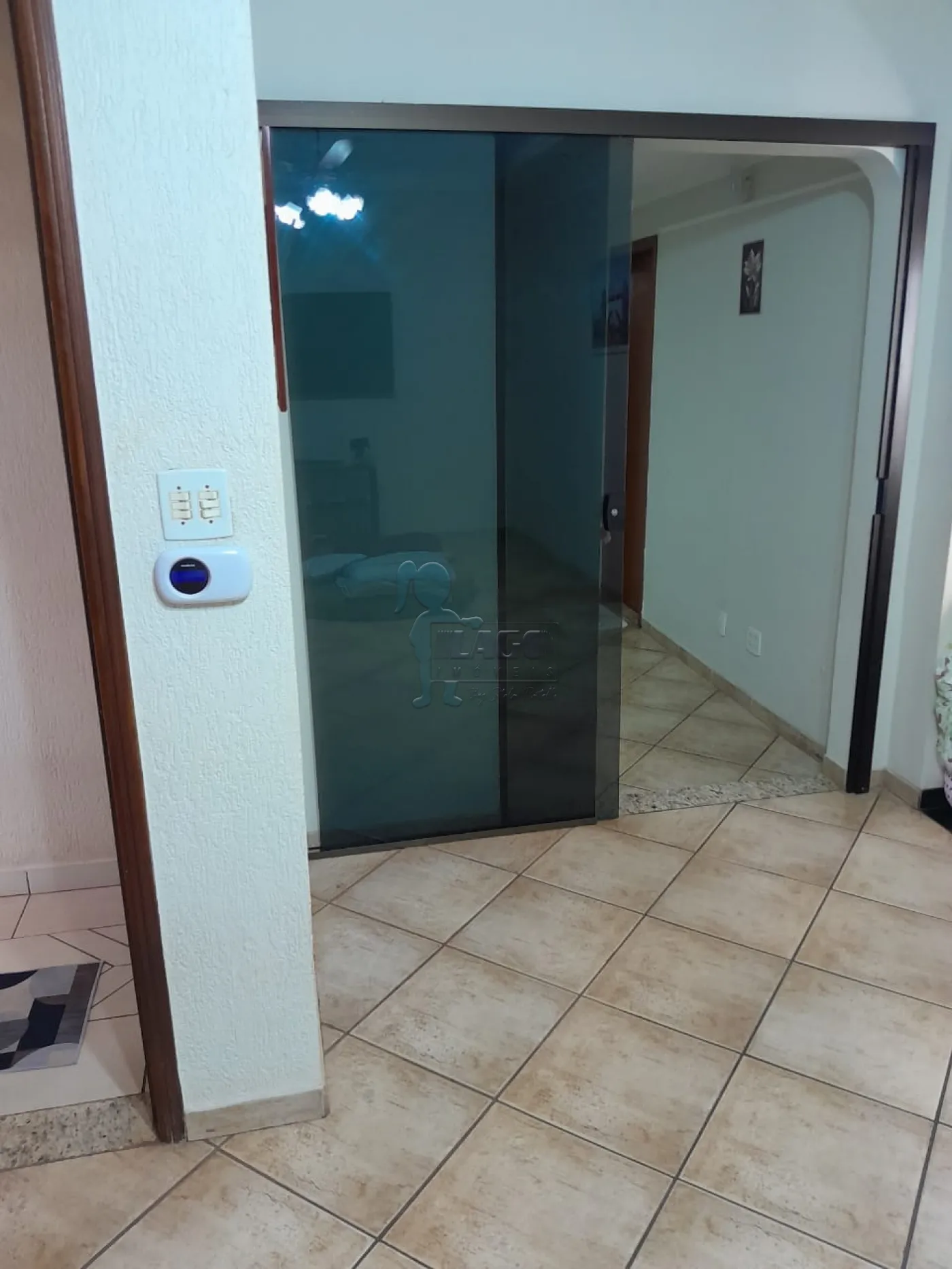 Comprar Casa / Padr&atilde;o em Ribeir&atilde;o Preto R$ 550.000,00 - Foto 21