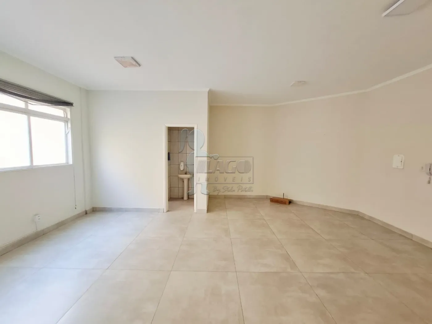 Alugar Comercial condom&iacute;nio / Escrit&oacute;rio - Loja em Ribeir&atilde;o Preto R$ 1.500,00 - Foto 3