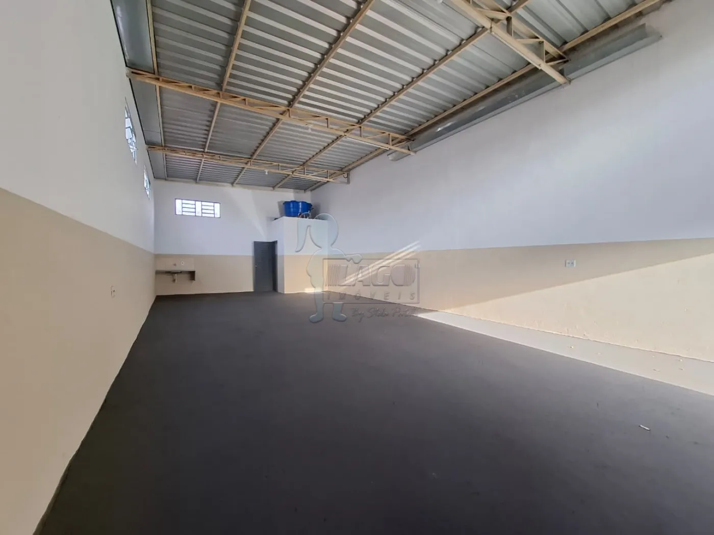 Alugar Comercial padr&atilde;o / Galp&atilde;o - Armaz&eacute;m em Ribeir&atilde;o Preto R$ 2.300,00 - Foto 2