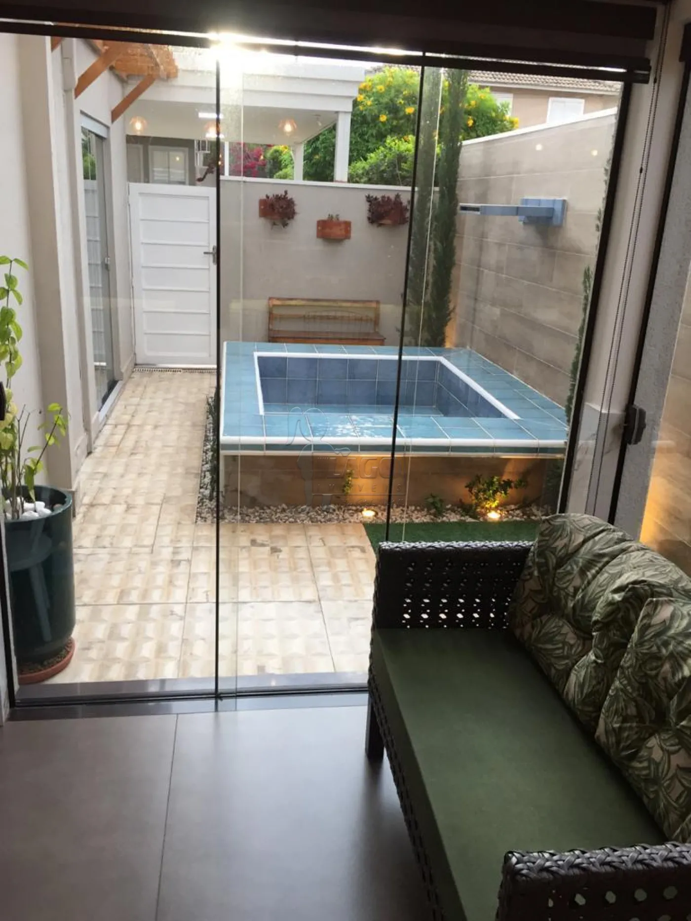 Comprar Casa condom&iacute;nio / Padr&atilde;o em Ribeir&atilde;o Preto R$ 800.000,00 - Foto 21