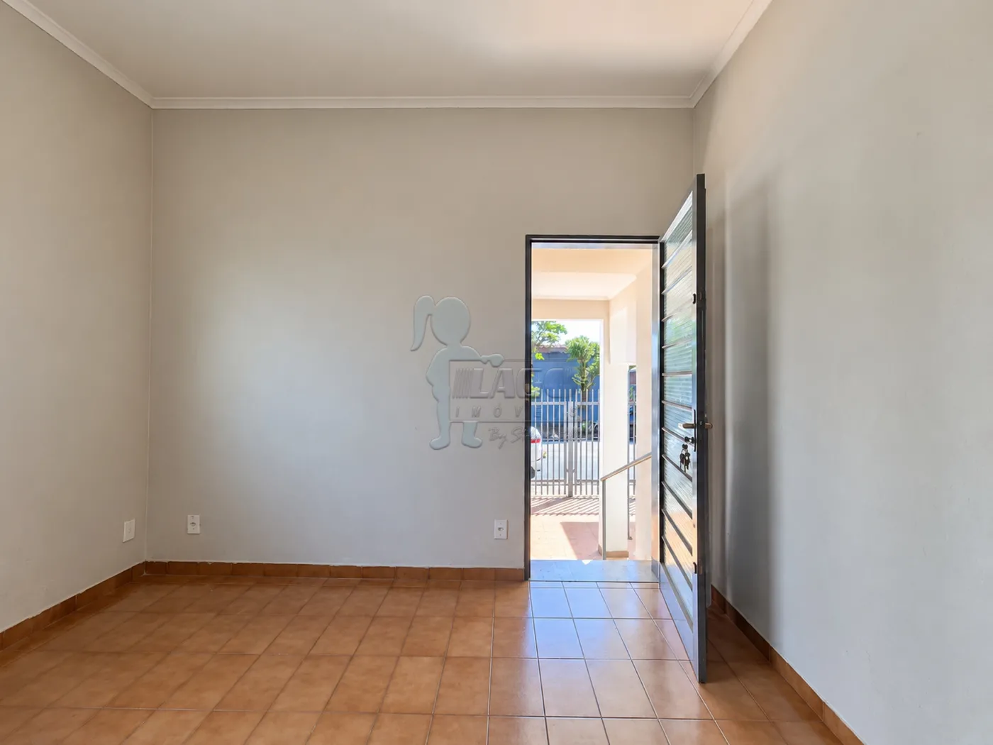 Alugar Casa / Padr&atilde;o em Ribeir&atilde;o Preto R$ 3.300,00 - Foto 2