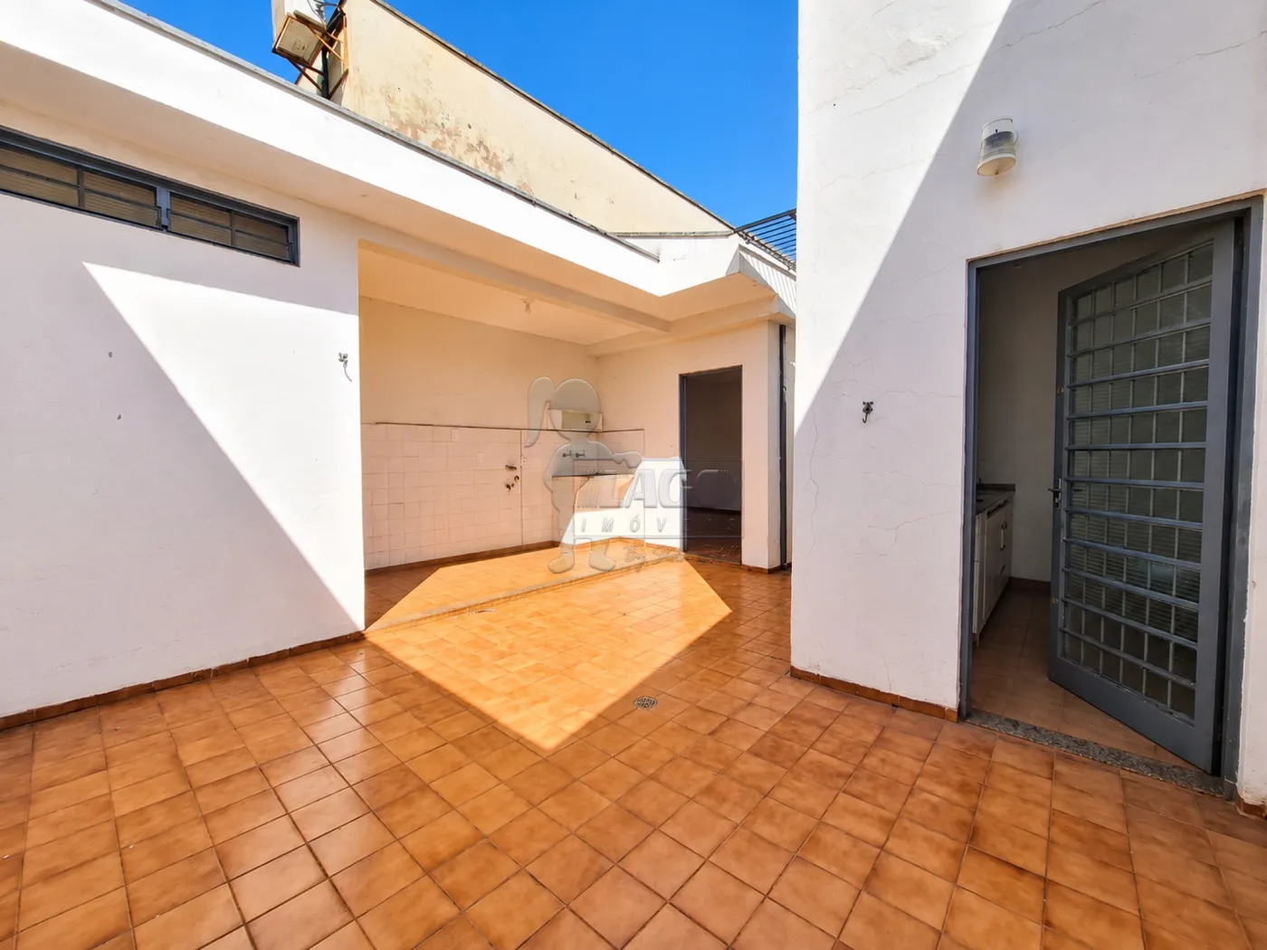 Alugar Casa / Padr&atilde;o em Ribeir&atilde;o Preto R$ 3.300,00 - Foto 26