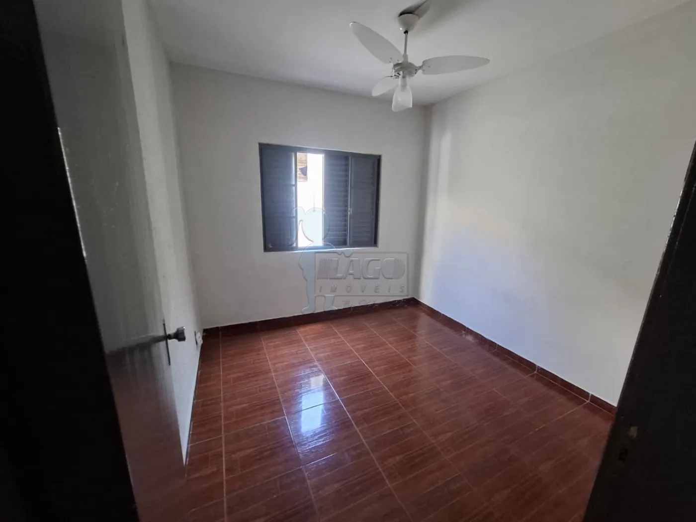 Alugar Casa / Padr&atilde;o em Ribeir&atilde;o Preto R$ 1.500,00 - Foto 5
