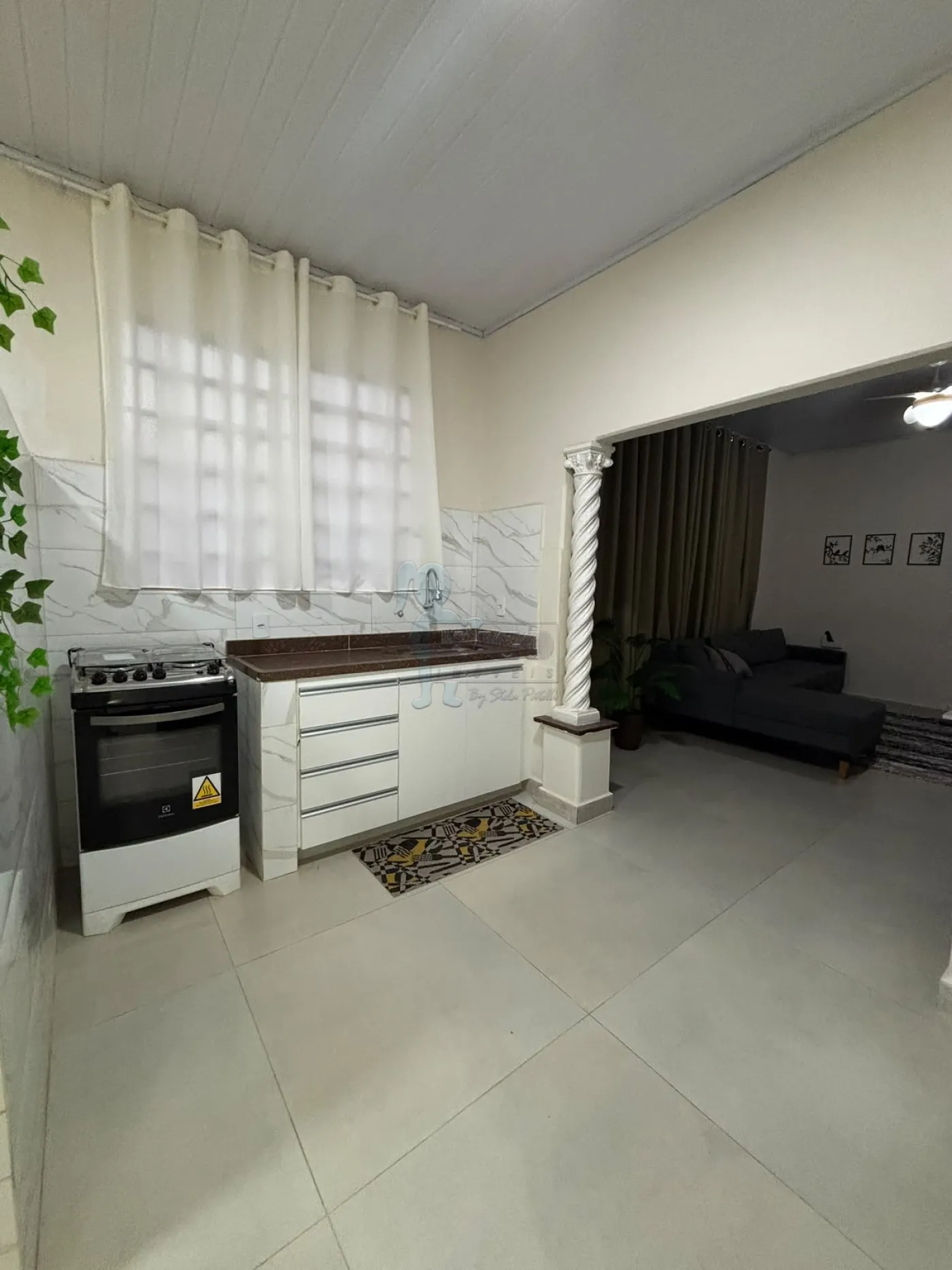 Alugar Casa / Padr&atilde;o em Ribeir&atilde;o Preto R$ 2.500,00 - Foto 4