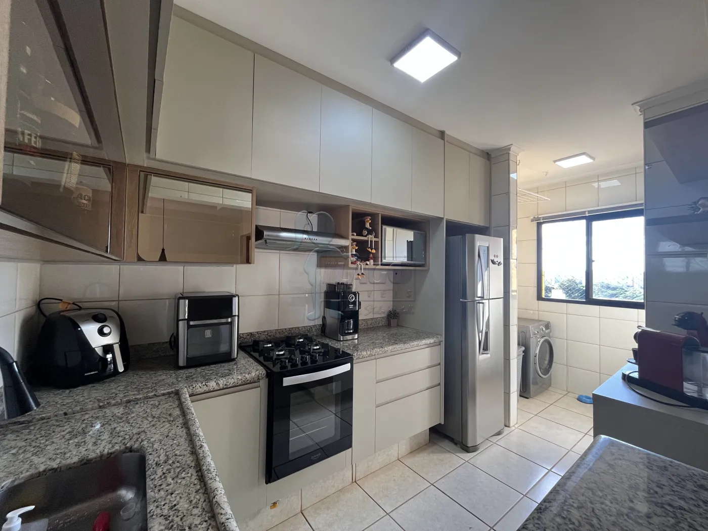 Comprar Apartamento / Padr&atilde;o em Ribeir&atilde;o Preto R$ 390.000,00 - Foto 17