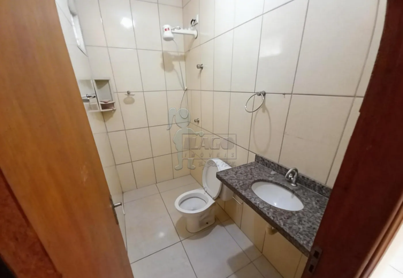 Alugar Casa condom&iacute;nio / Padr&atilde;o em Ribeir&atilde;o Preto R$ 900,00 - Foto 18