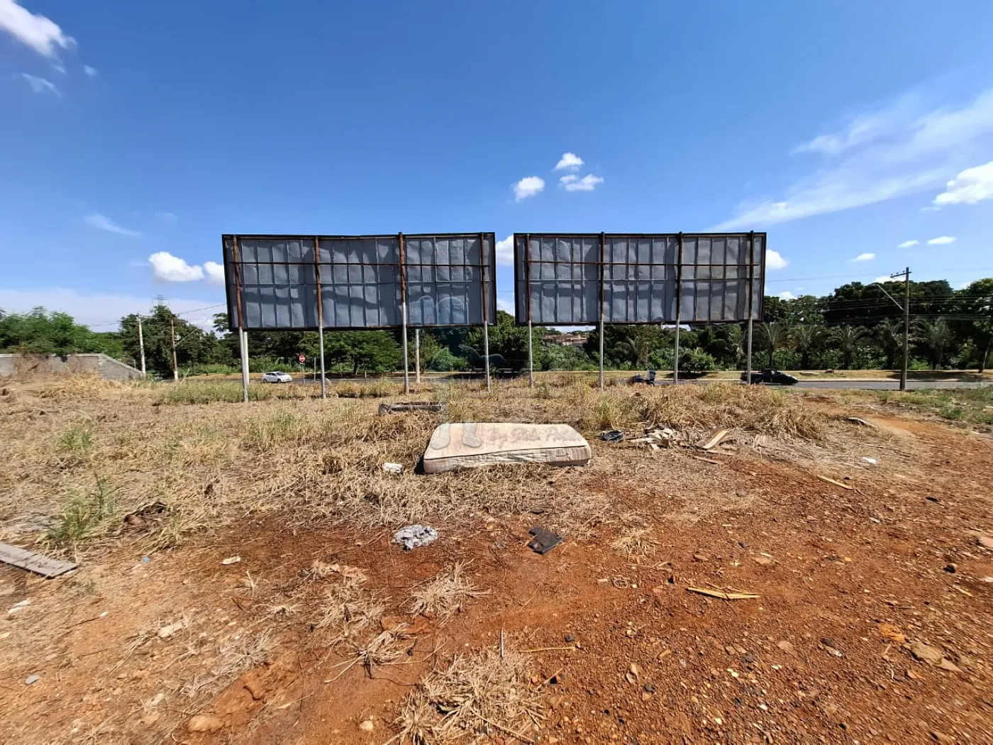 Alugar Terreno / Padr&atilde;o em Ribeir&atilde;o Preto R$ 4.900,00 - Foto 4