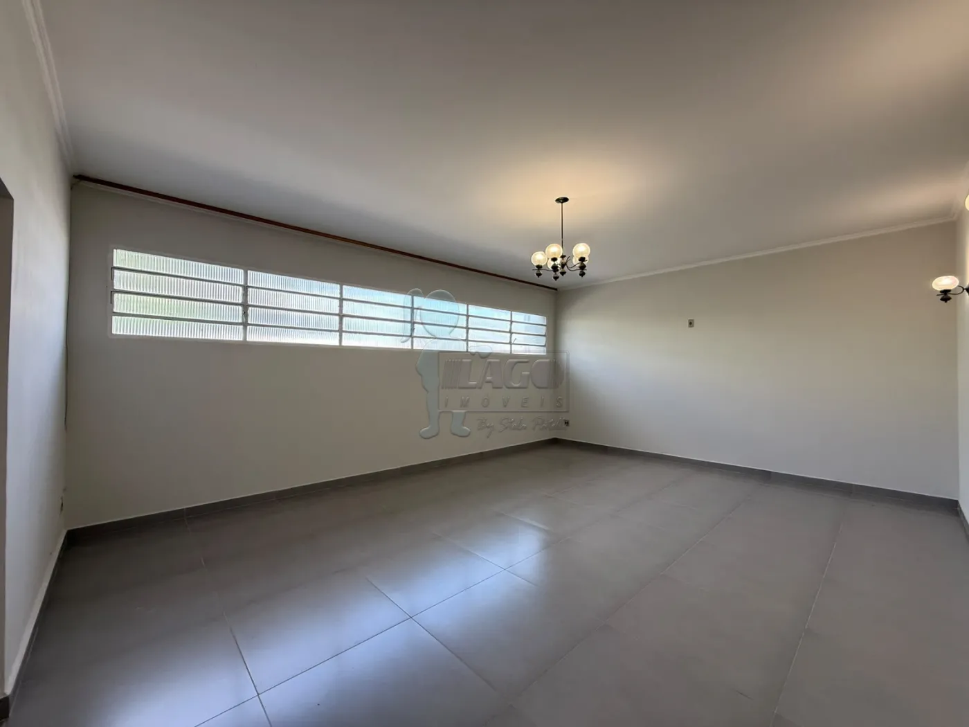 Alugar Casa / Padr&atilde;o em Ribeir&atilde;o Preto R$ 6.000,00 - Foto 2