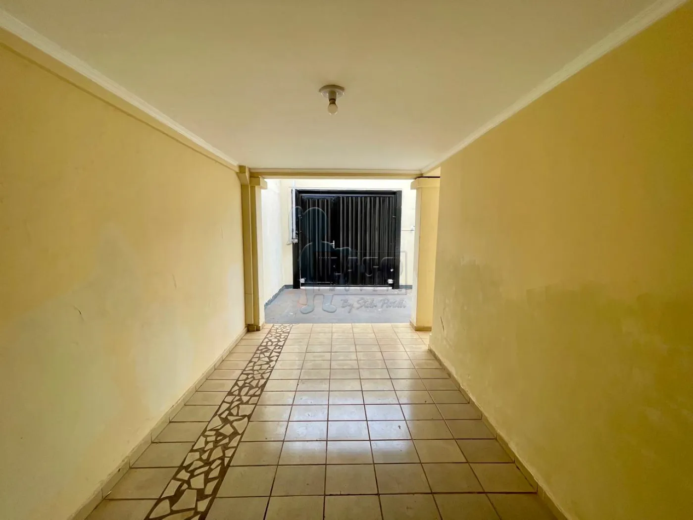 Alugar Casa / Padr&atilde;o em Ribeir&atilde;o Preto R$ 1.800,00 - Foto 4