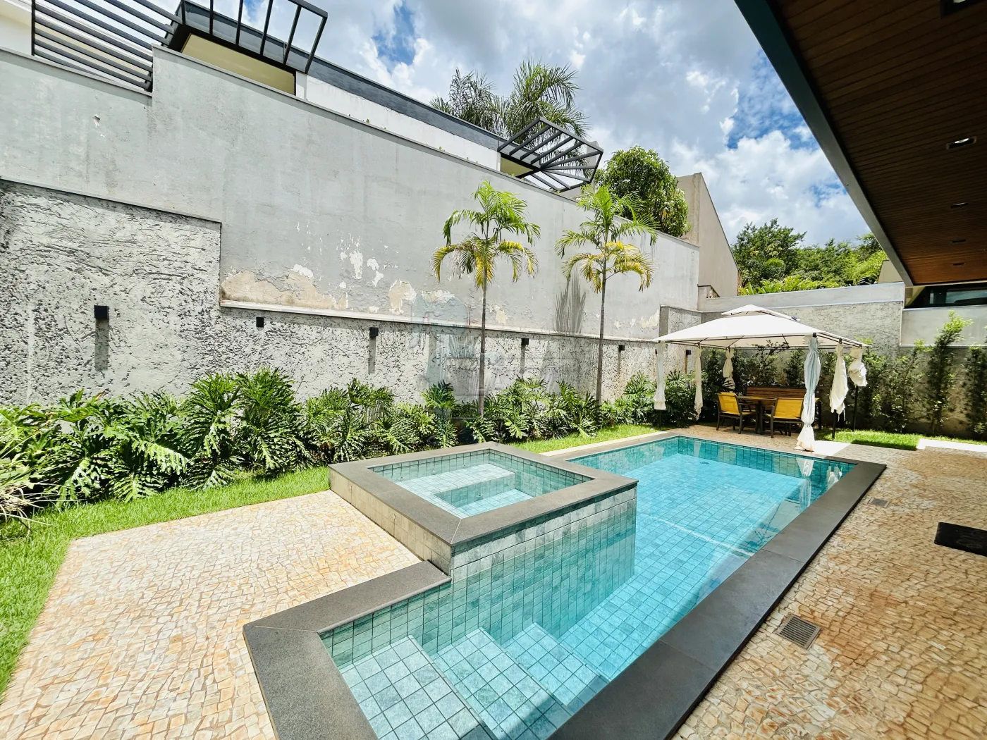 Alugar Casa condom&iacute;nio / Padr&atilde;o em Bonfim Paulista R$ 14.990,00 - Foto 3