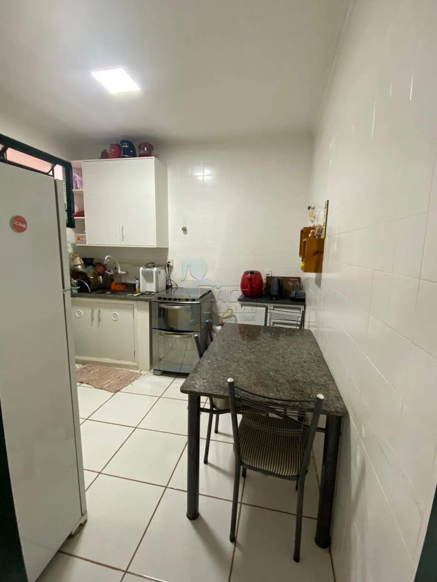 Comprar Apartamento / Padr&atilde;o em Ribeir&atilde;o Preto R$ 225.000,00 - Foto 2