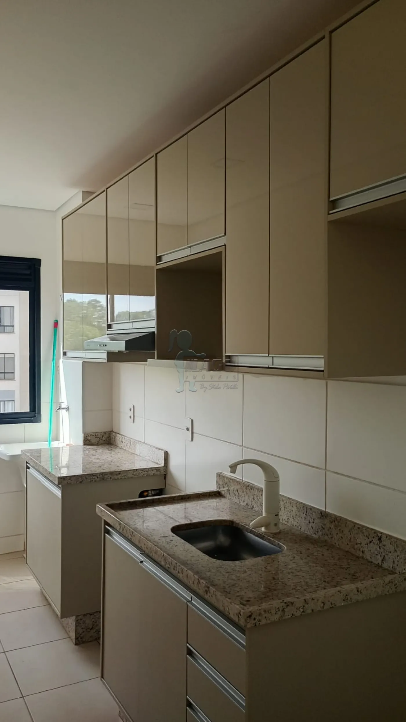 Alugar Apartamento / Padr&atilde;o em Ribeir&atilde;o Preto R$ 1.500,00 - Foto 16