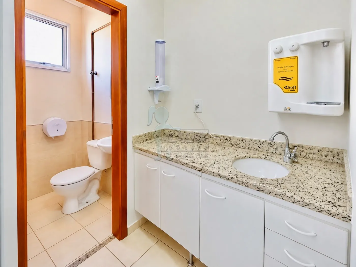 Alugar Comercial condom&iacute;nio / Escrit&oacute;rio - Loja em Ribeir&atilde;o Preto R$ 1.300,00 - Foto 1