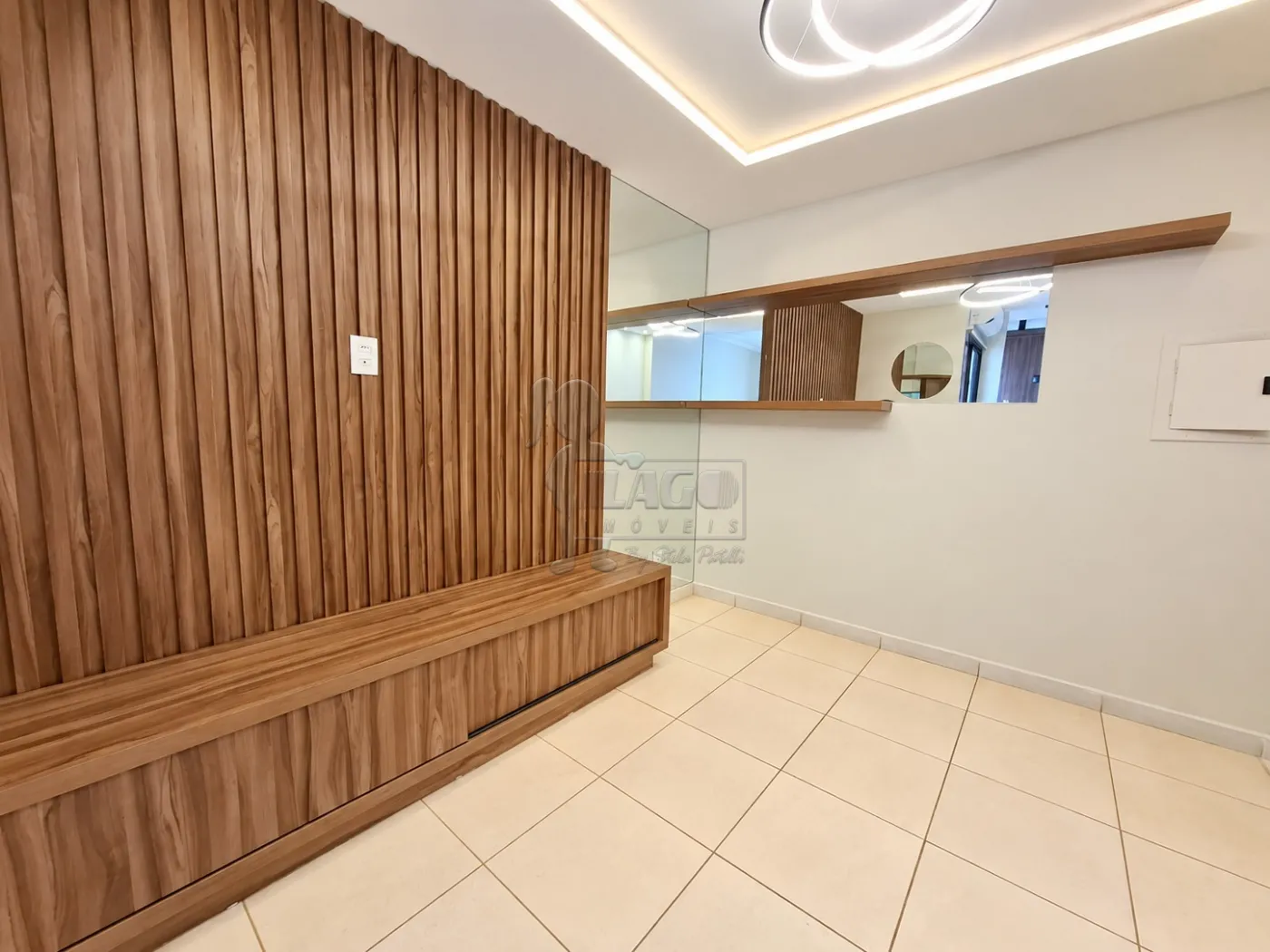Alugar Apartamento / Padr&atilde;o em Ribeir&atilde;o Preto R$ 2.000,00 - Foto 4