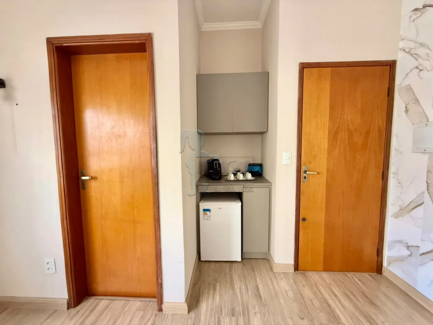 Alugar Comercial condom&iacute;nio / Escrit&oacute;rio - Loja em Ribeir&atilde;o Preto R$ 900,00 - Foto 4