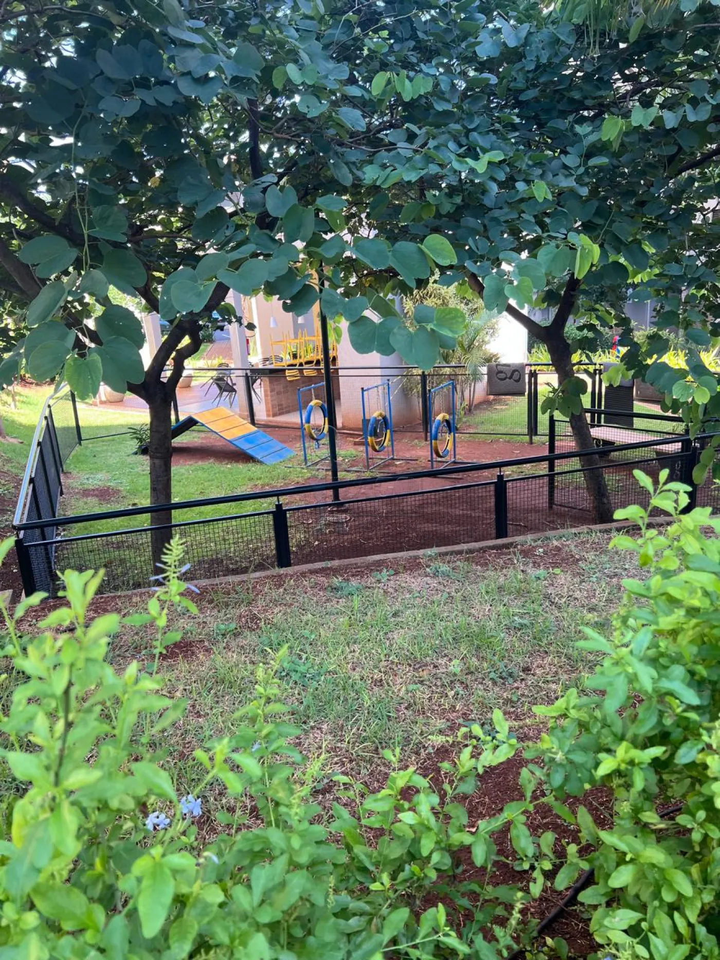 Alugar Apartamento / Padr&atilde;o em Ribeir&atilde;o Preto R$ 1.550,00 - Foto 15