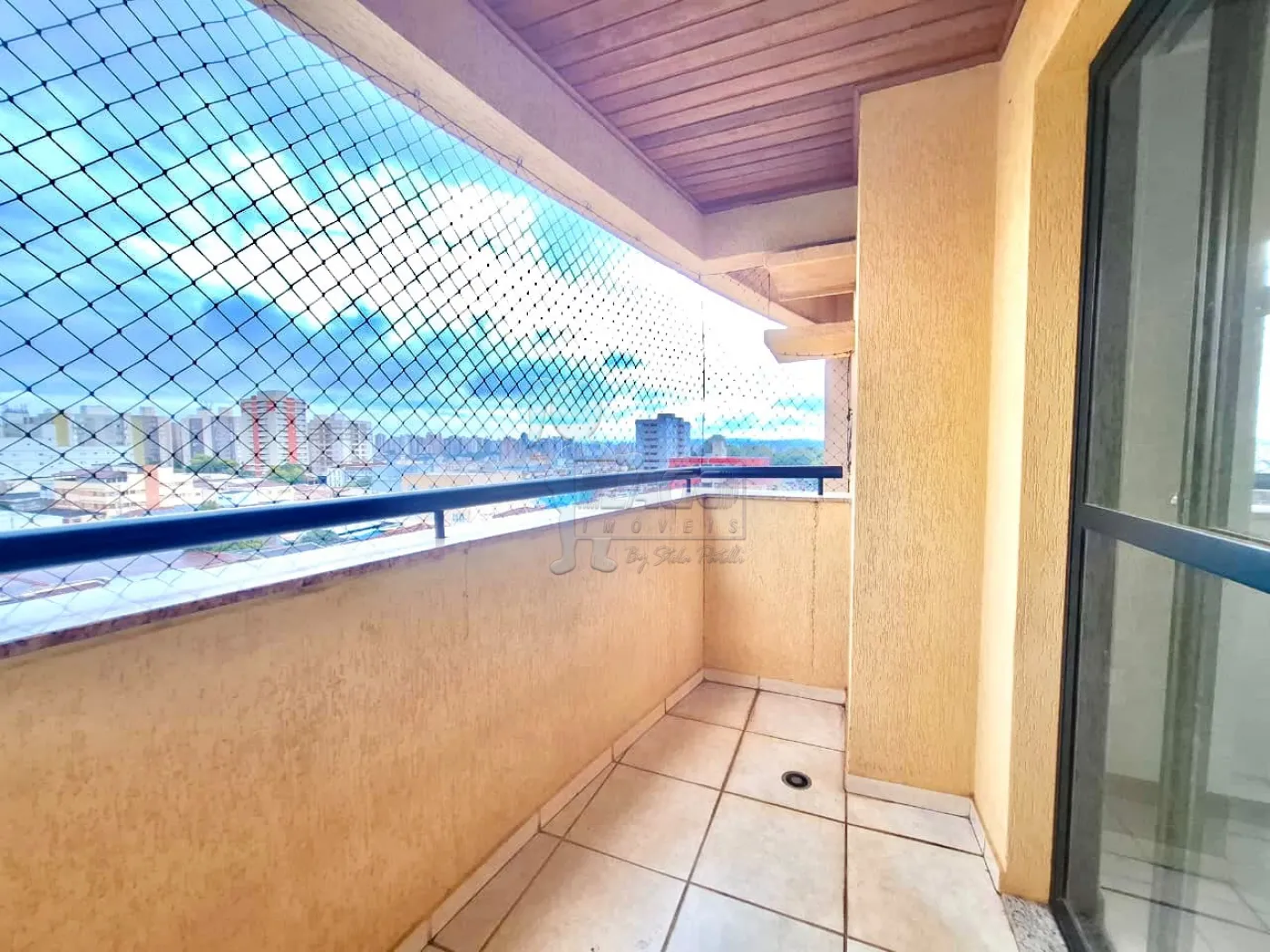 Alugar Apartamento / Padr&atilde;o em Ribeir&atilde;o Preto R$ 1.800,00 - Foto 3