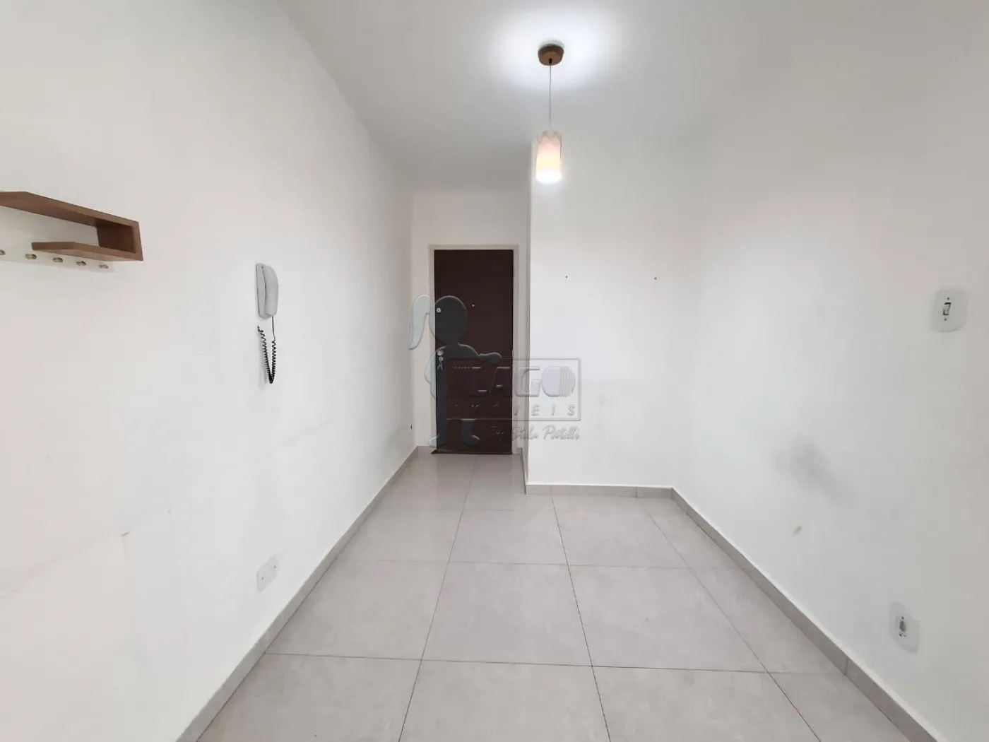 Alugar Apartamento / Padr&atilde;o em Ribeir&atilde;o Preto R$ 1.750,00 - Foto 4
