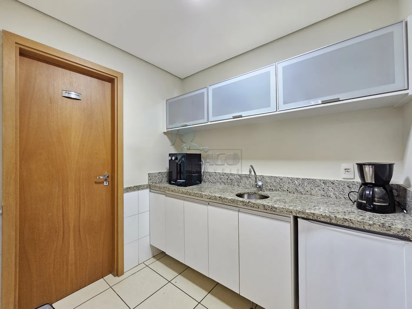 Comprar Comercial condom&iacute;nio / Escrit&oacute;rio - Loja em Ribeir&atilde;o Preto R$ 882.000,00 - Foto 8