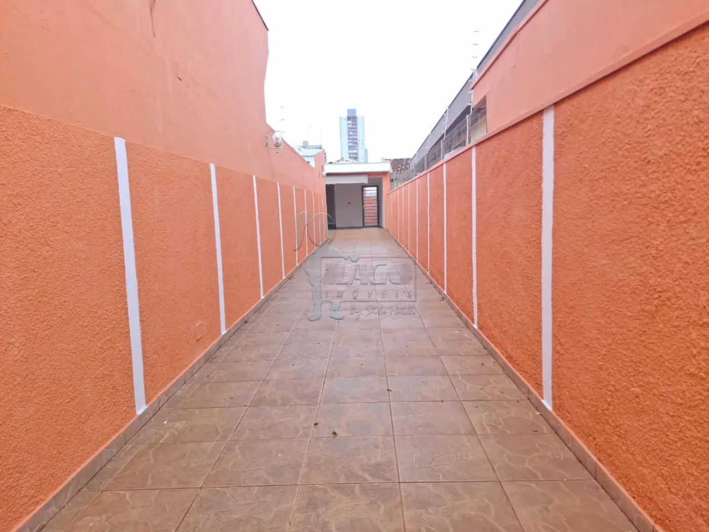 Alugar Casa / Padr&atilde;o em Ribeir&atilde;o Preto R$ 2.200,00 - Foto 2