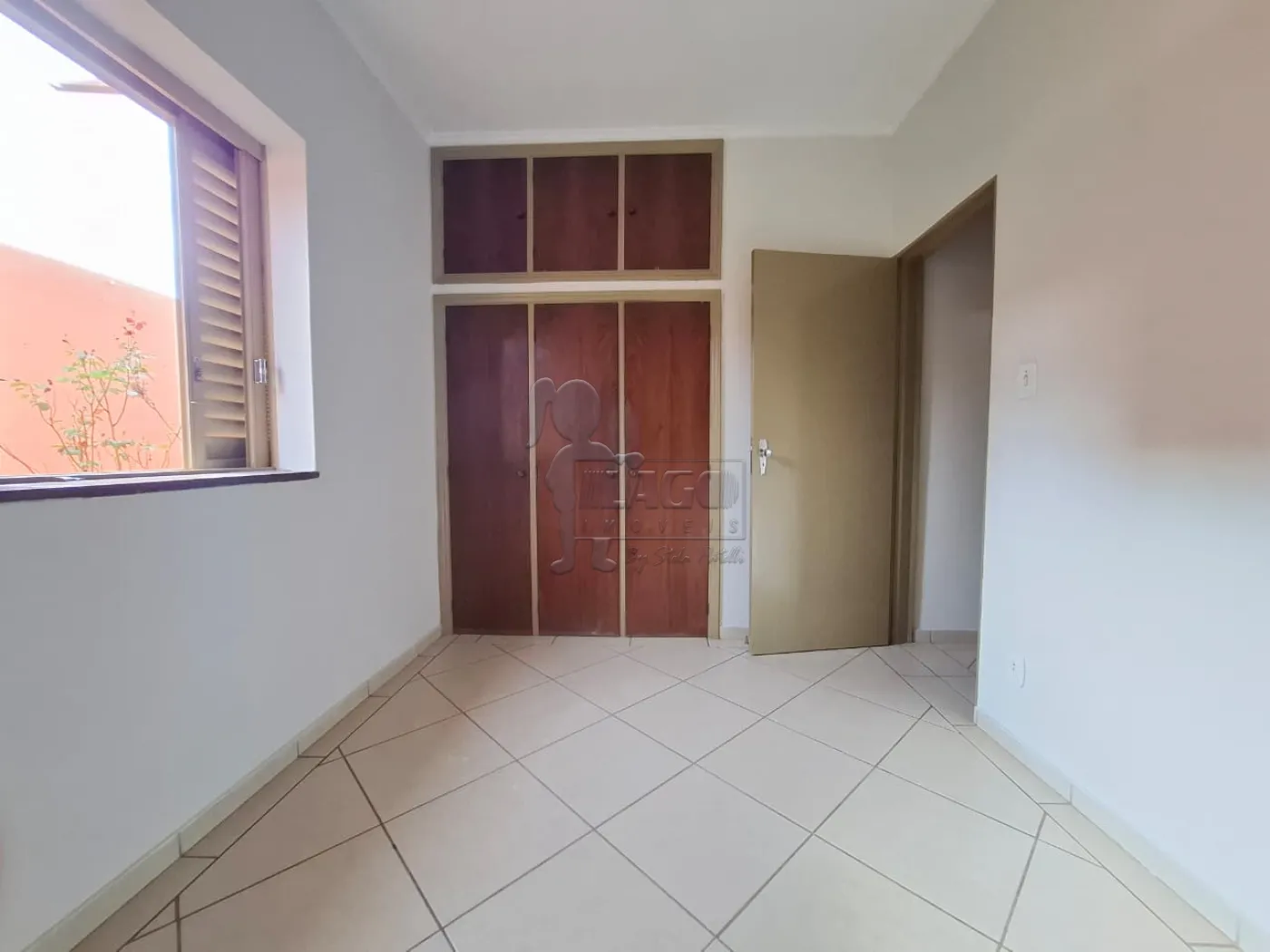 Alugar Casa / Padr&atilde;o em Ribeir&atilde;o Preto R$ 2.200,00 - Foto 12