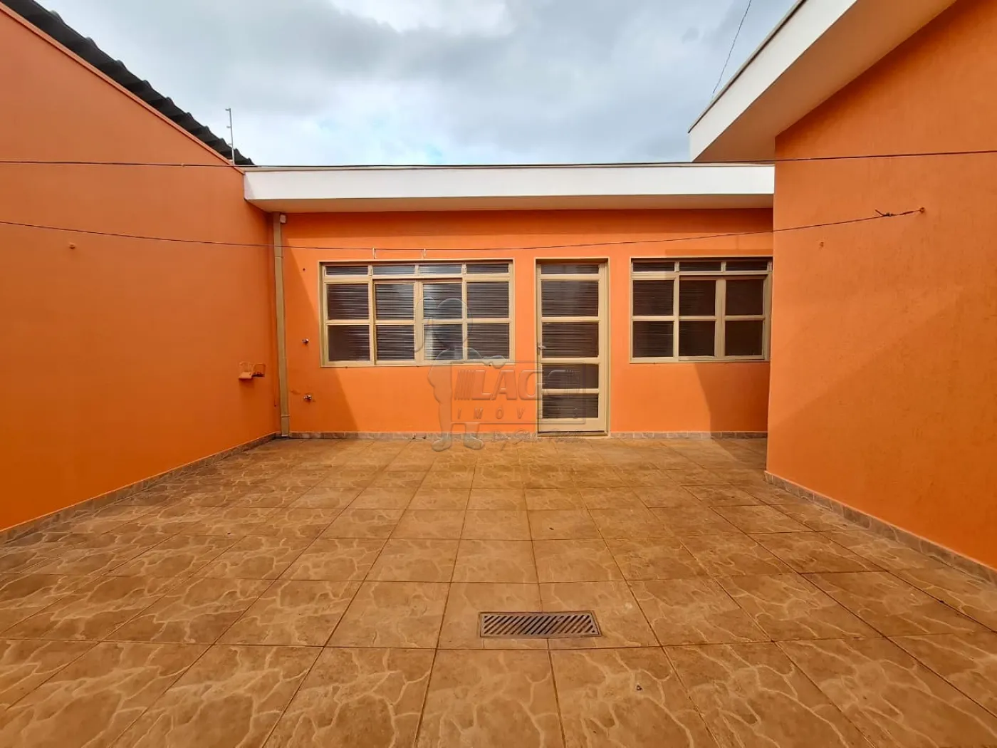 Alugar Casa / Padr&atilde;o em Ribeir&atilde;o Preto R$ 2.200,00 - Foto 23