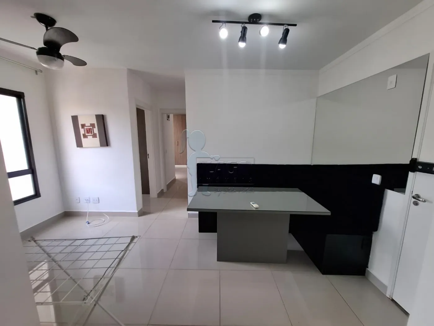 Alugar Apartamento / Padr&atilde;o em Ribeir&atilde;o Preto R$ 1.790,00 - Foto 2