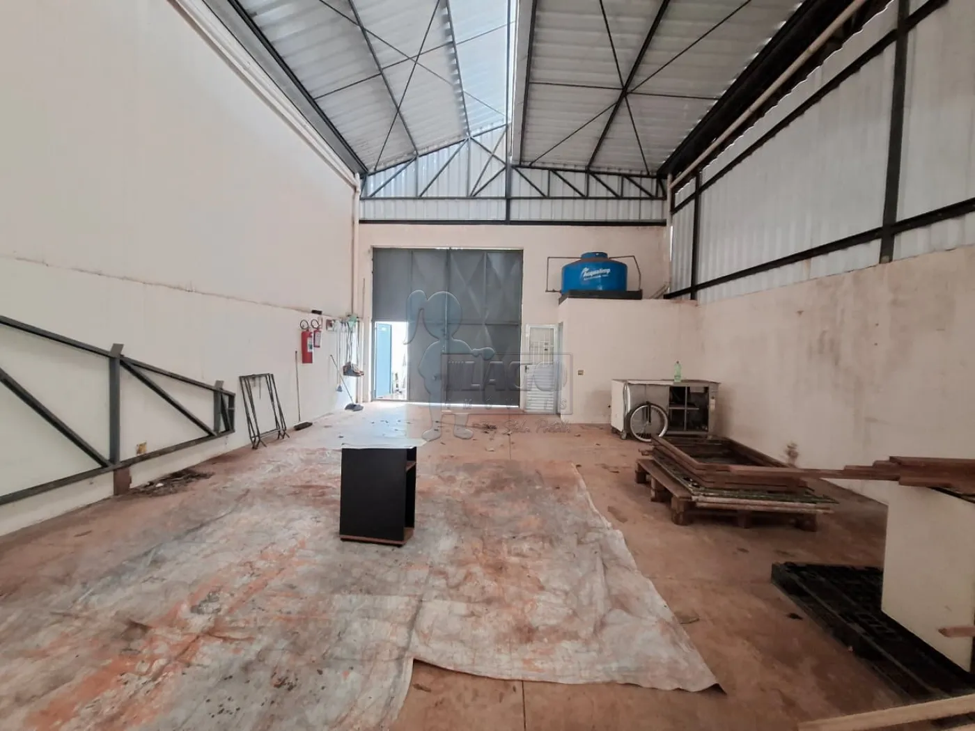 Alugar Comercial padr&atilde;o / Galp&atilde;o - Armaz&eacute;m em Ribeir&atilde;o Preto R$ 3.500,00 - Foto 1