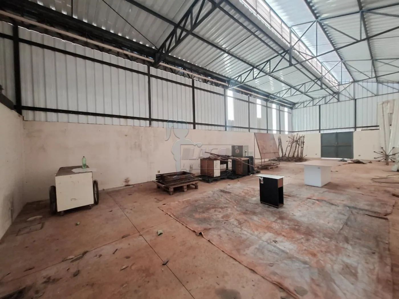 Alugar Comercial padr&atilde;o / Galp&atilde;o - Armaz&eacute;m em Ribeir&atilde;o Preto R$ 3.500,00 - Foto 2