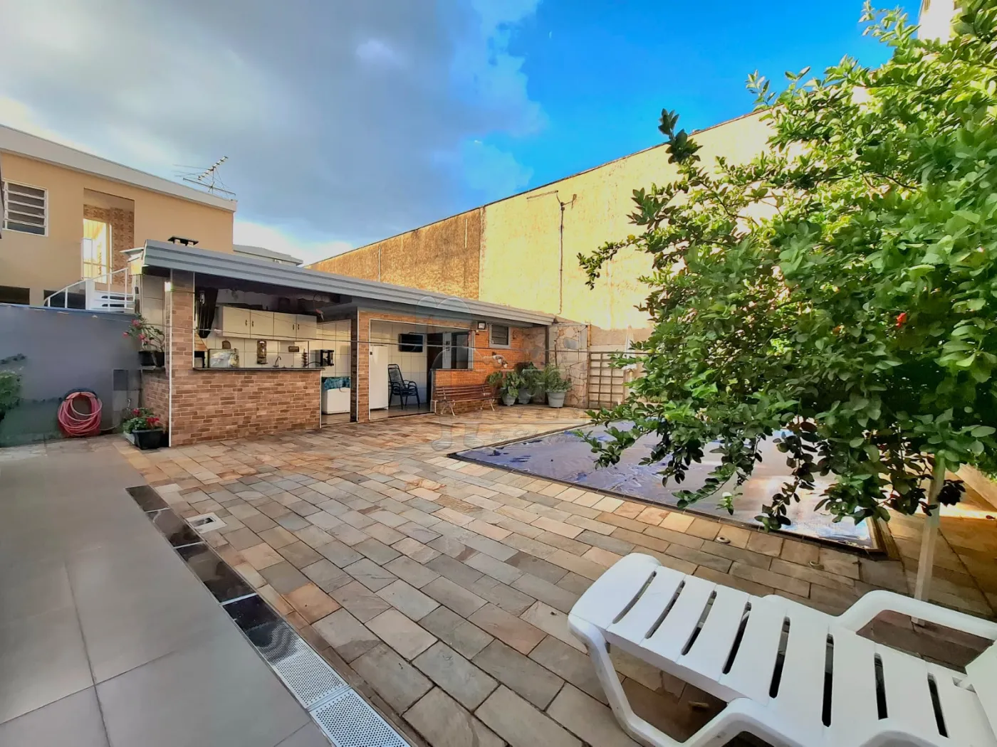 Comprar Casa / Padr&atilde;o em Ribeir&atilde;o Preto R$ 750.000,00 - Foto 3