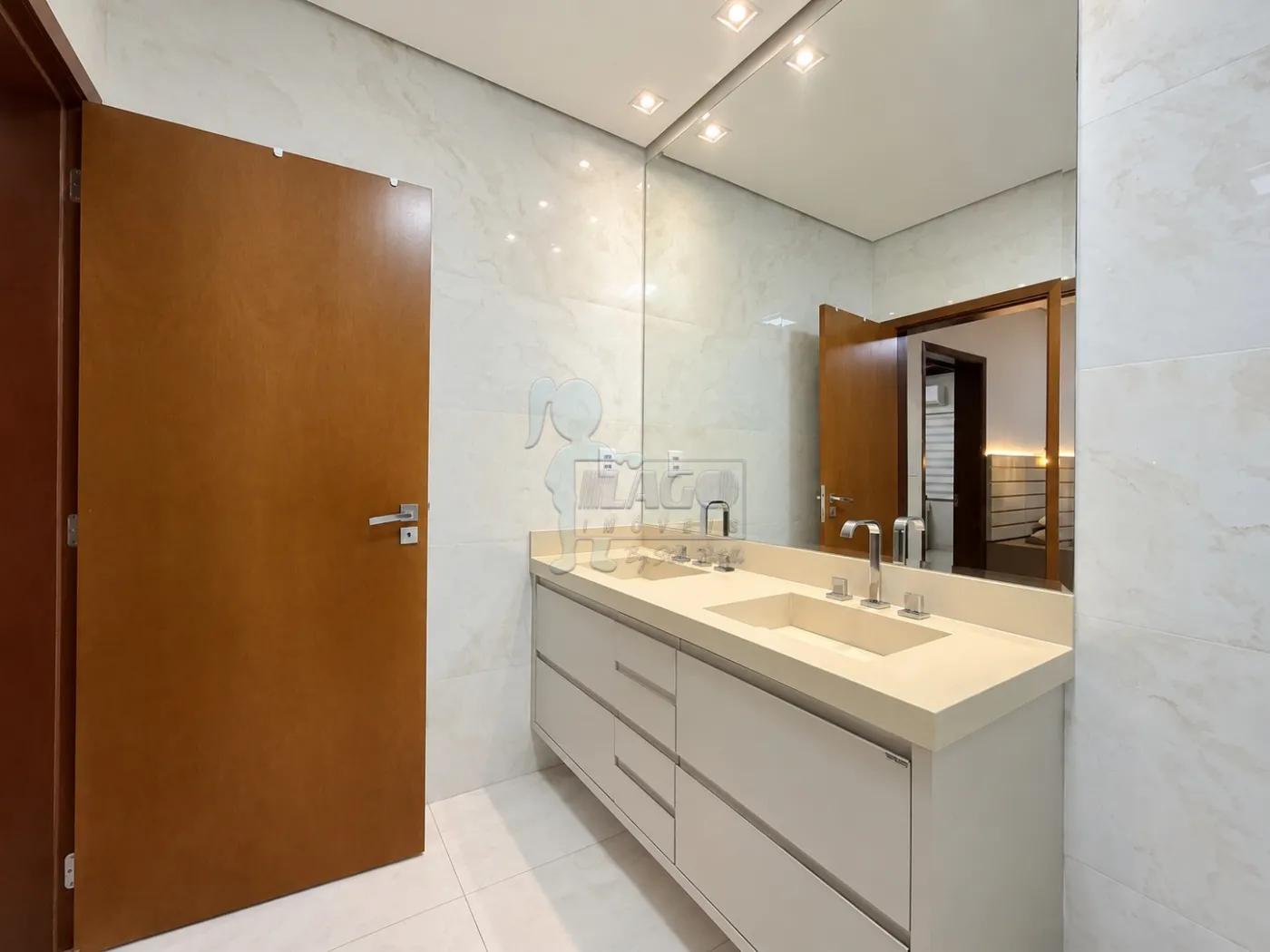 Comprar Casa / Padr&atilde;o em Ribeir&atilde;o Preto R$ 810.000,00 - Foto 15