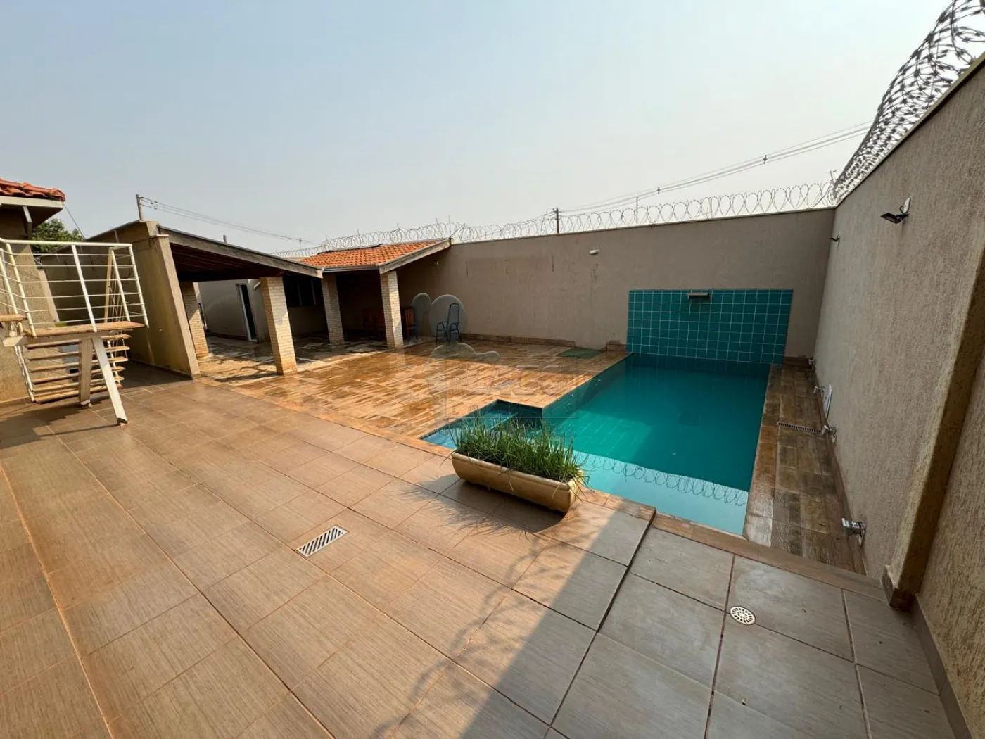 Alugar Casa / Sobrado em Bonfim Paulista R$ 4.500,00 - Foto 3