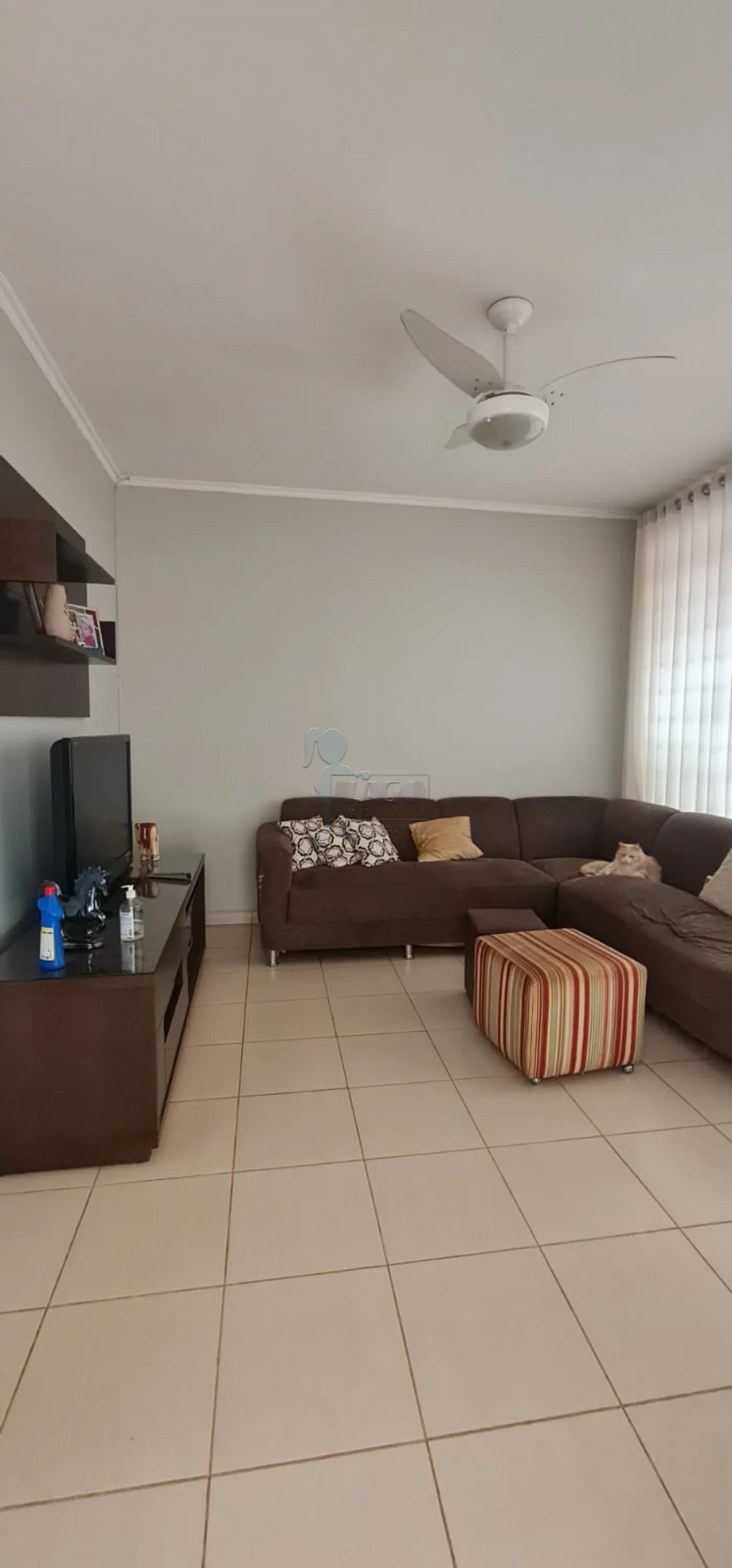Comprar Casa / Padr&atilde;o em Ribeir&atilde;o Preto R$ 465.000,00 - Foto 2