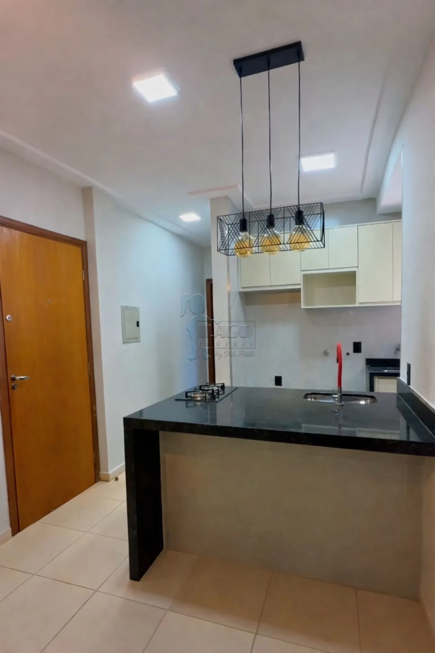 Alugar Apartamento / Padr&atilde;o em Ribeir&atilde;o Preto R$ 2.000,00 - Foto 3