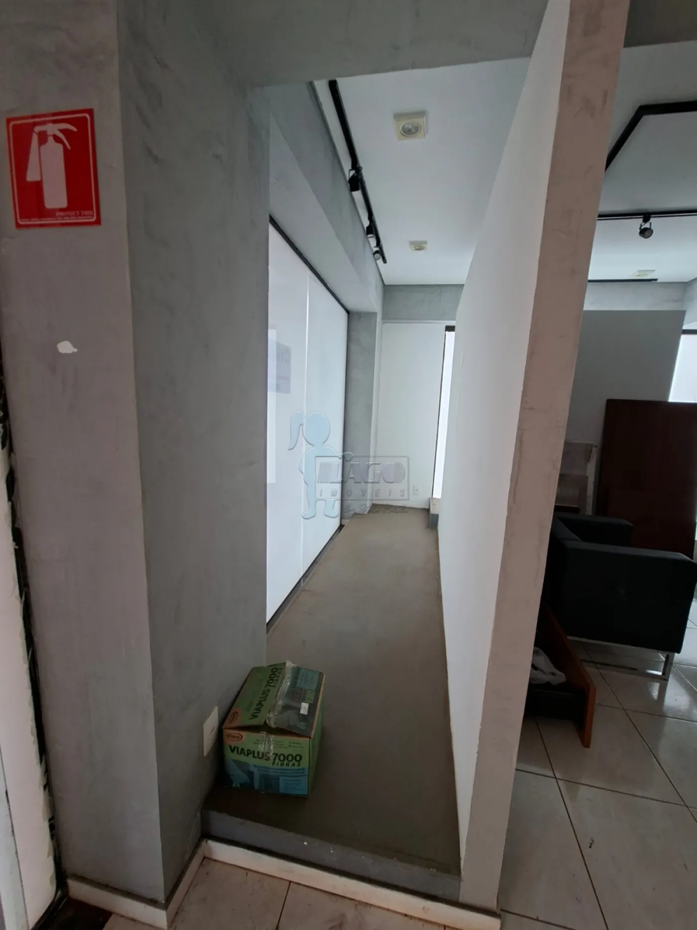 Alugar Comercial condom&iacute;nio / Escrit&oacute;rio - Loja em Ribeir&atilde;o Preto R$ 2.000,00 - Foto 2