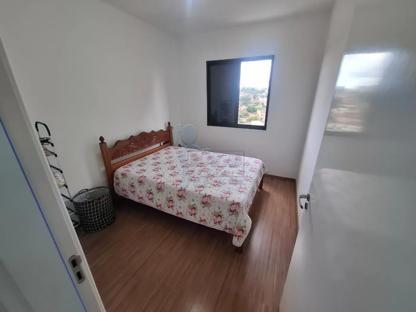 Alugar Apartamento / Padr&atilde;o em Ribeir&atilde;o Preto R$ 1.600,00 - Foto 7