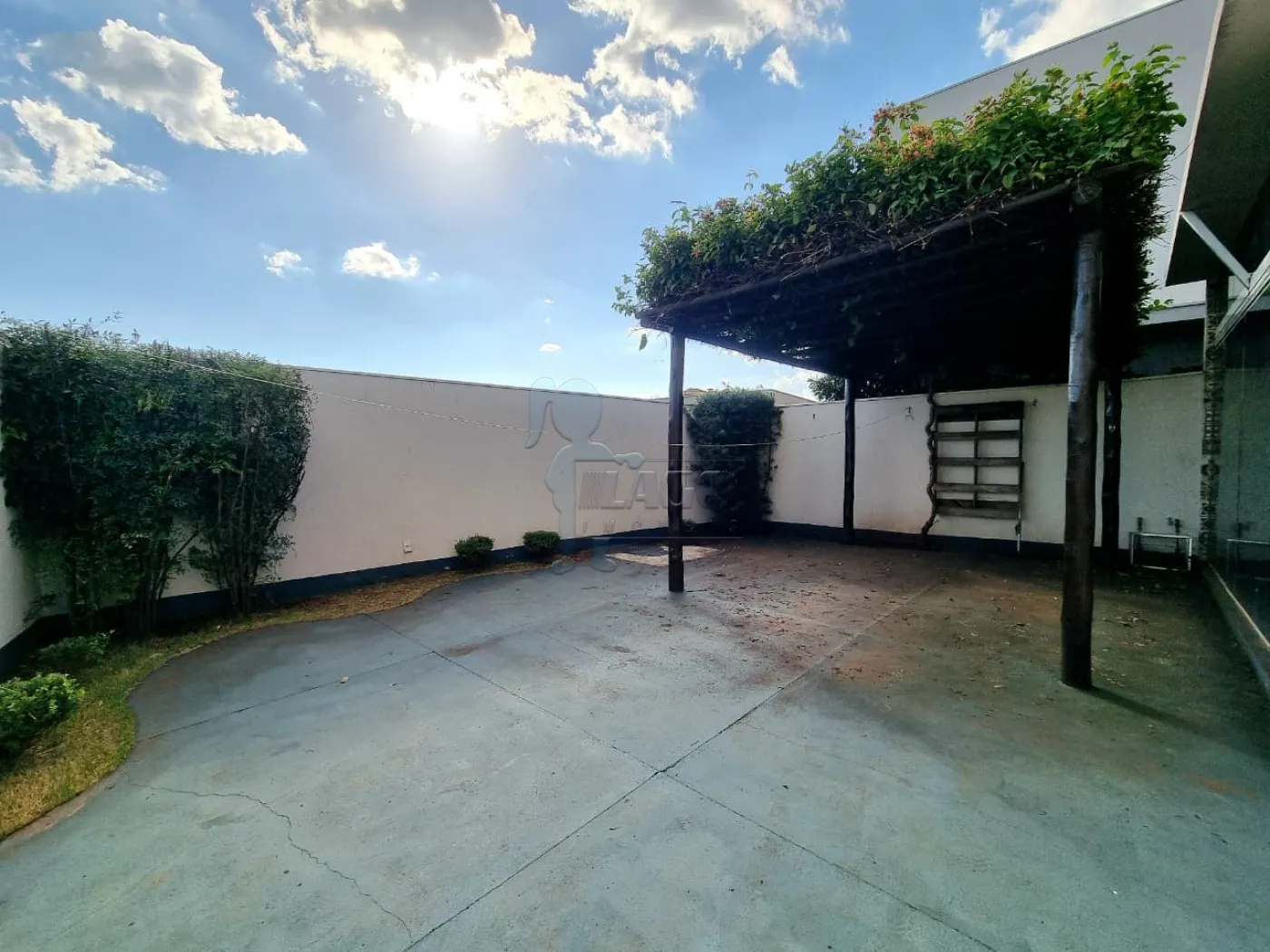 Alugar Casa condom&iacute;nio / Padr&atilde;o em Bonfim Paulista R$ 6.000,00 - Foto 1