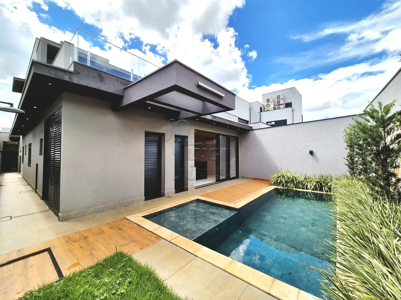 Alugar Casa condom&iacute;nio / Sobrado em Bonfim Paulista R$ 11.000,00 - Foto 1