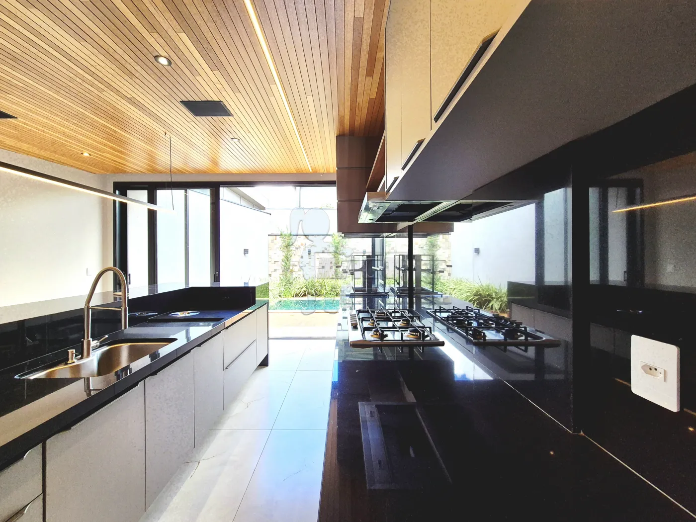 Alugar Casa condom&iacute;nio / Sobrado em Bonfim Paulista R$ 11.000,00 - Foto 11